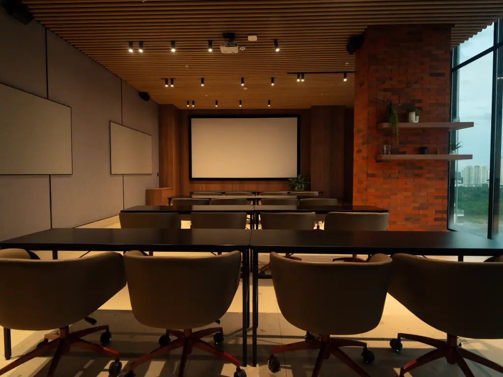 Smart Hall